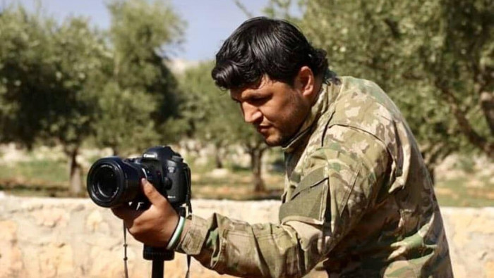 "تحرير الشام" تعتقل ناشطا إعلا...