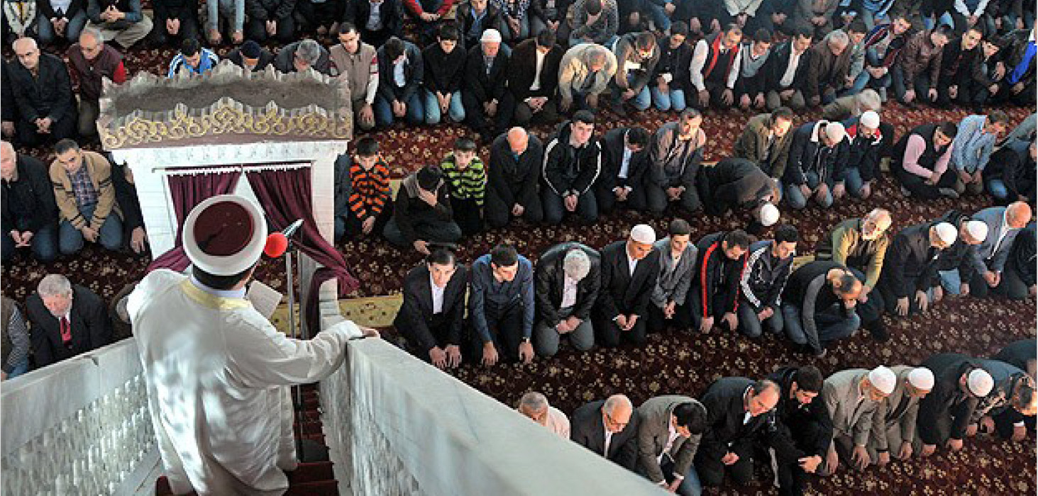 جوامع تركيا تخصص خطبة الجمعة ل...