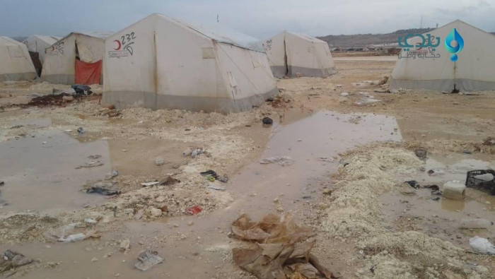 أحوال كارثية تعيشها مئات العائ...