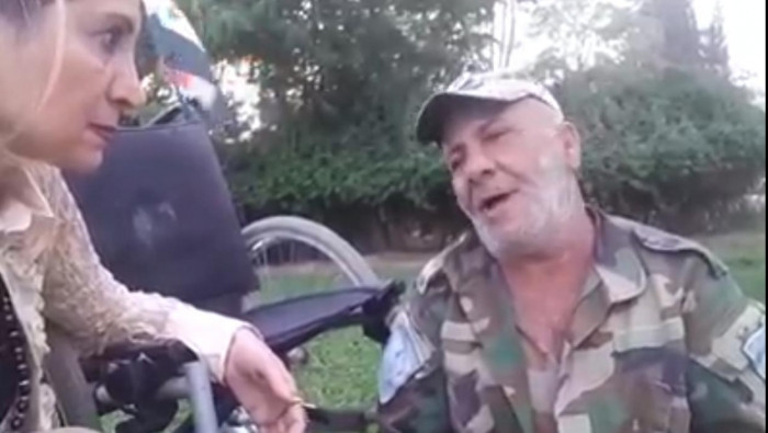 بعد إصابته بإعاقة.. شبيح يجلس...