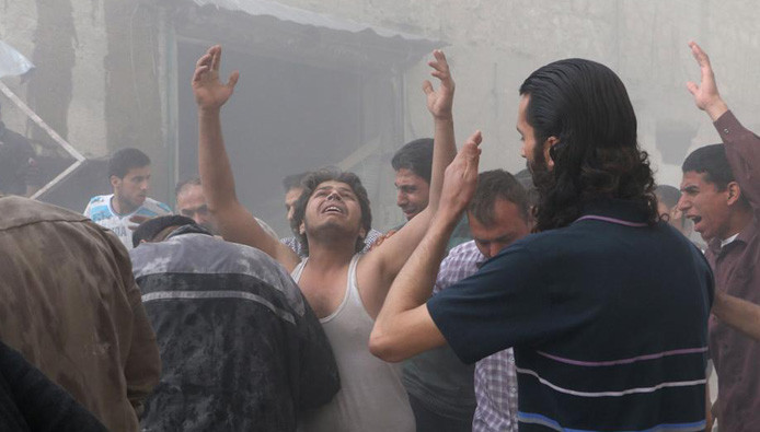 مجزرة مروعة بحاويات الأسد المت...