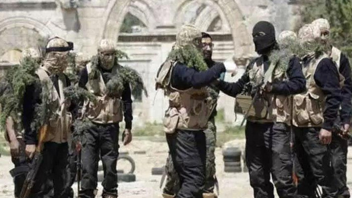 شهيد بنيران اقتتال الفصائل ومظ...