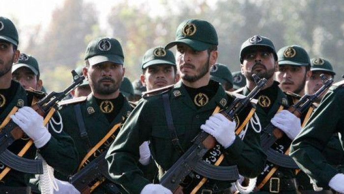 صحيفة إسرائيلية: نظام الأسد يق...