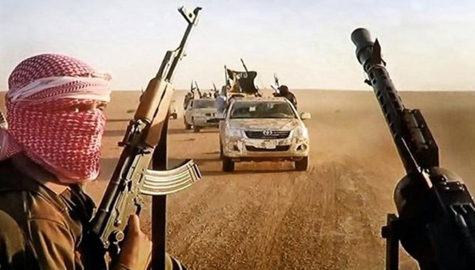 قتلى وجرحى لقوات النظام باشتباكات مع تنظيم "الدولة" بريف حمص