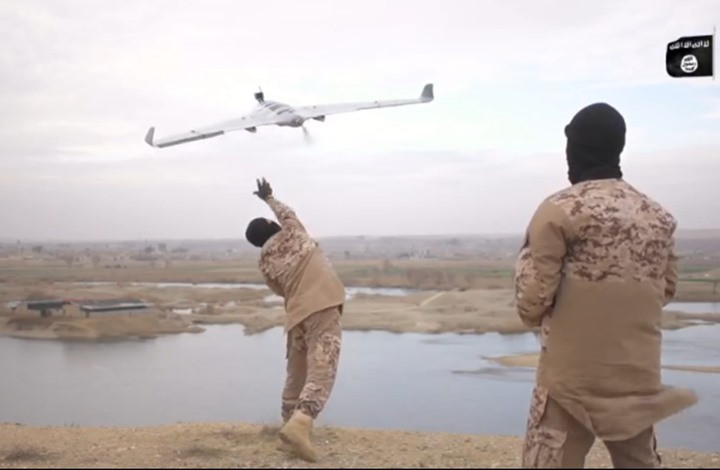 10 قتلى للنظام و"الدولة" يكثف...