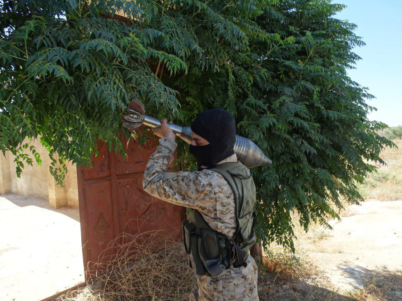 مقتل 40 عنصرا للنظام وميليشيات...