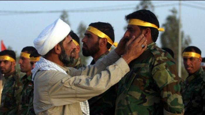 كيف تحاول إيران السيطرة على شر...