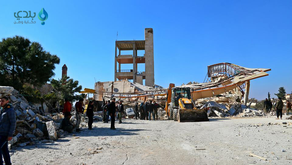 أربعة شهداء بقصف روسي على تجمع...