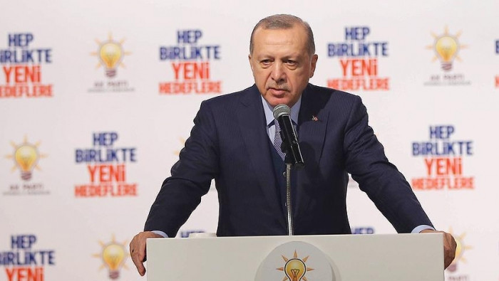 أردوغان يعلن سقوط مروحية تركية...