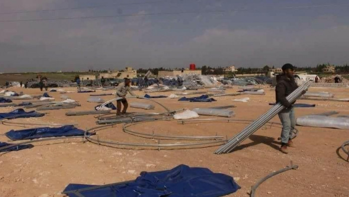 خوفا من هربهم لعفرين.. "قسد" تمنع المدنيين من الخروج من المخيمات