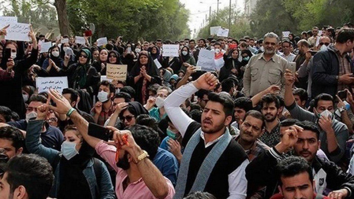 مقتل شاعر أحوازي يشعل الاحتجاج...