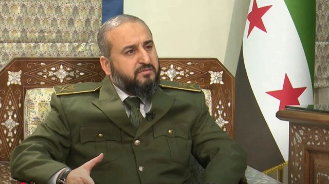 وزير الدفاع يعلن إدراج الكليات...