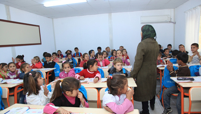 400 ألف طفل سوري لا يذهبون للم...