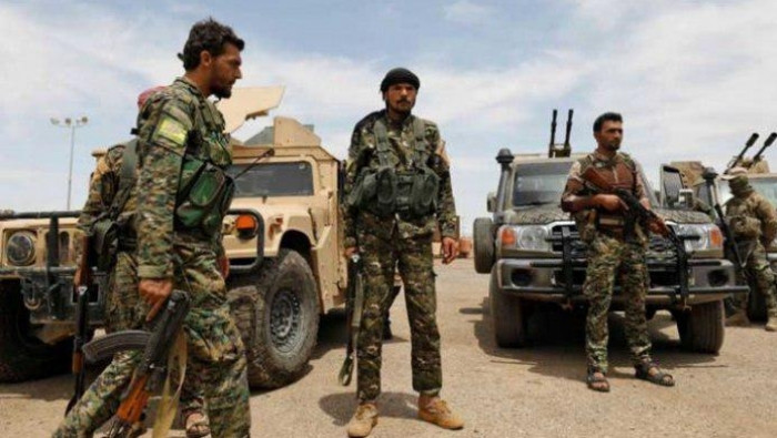 "قسد" تعزز مواقعها بدير الزور...