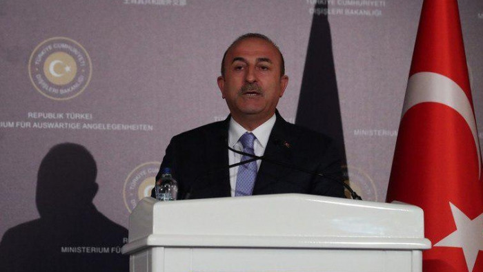 تشاووش أوغلو: لا يمكن التسامح...