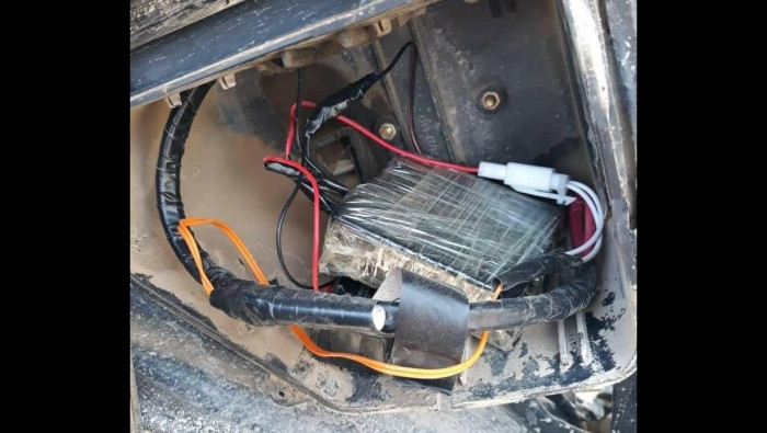 فرقة الهندسة تفكك دراجة مفخخة...