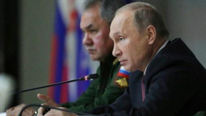 بوتين ووزير دفاعه يعلنان هزيمة...
