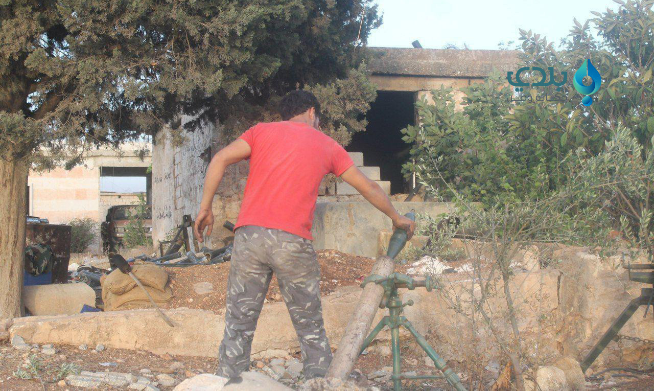 "تحرير الشام" تستعيد قريتين في...