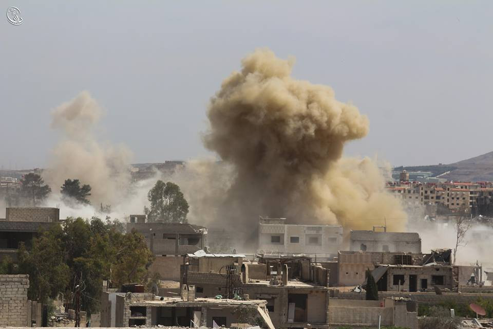 الأسد يخرق الهدنة في داريا ويح...