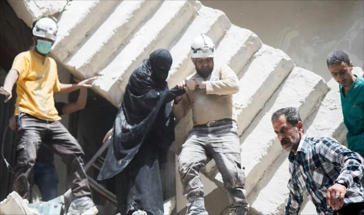 5 شهداء بقصف النظام وروسيا على...