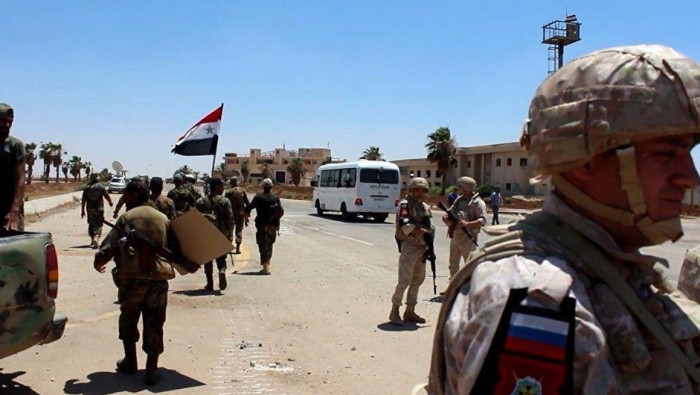 وفد روسي في عين عيسى بريف الرق...