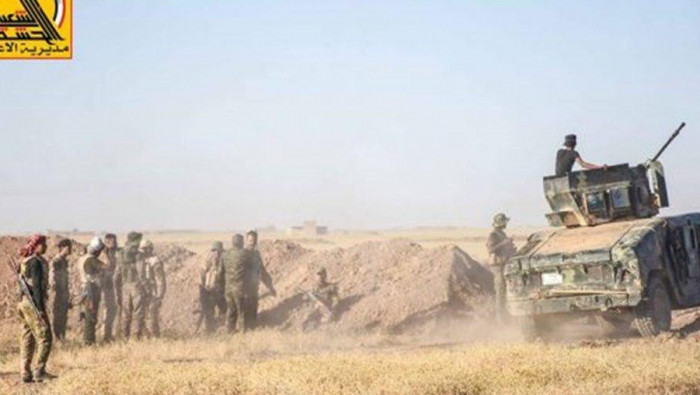 "الحشد" يرمم السواتر على الحدو...