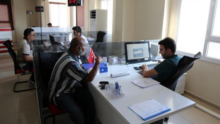 تعديلات جديدة للسوريين العالقي...