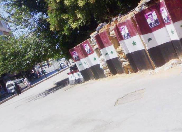 الأسد يضيق الخناق على أهالي حم...