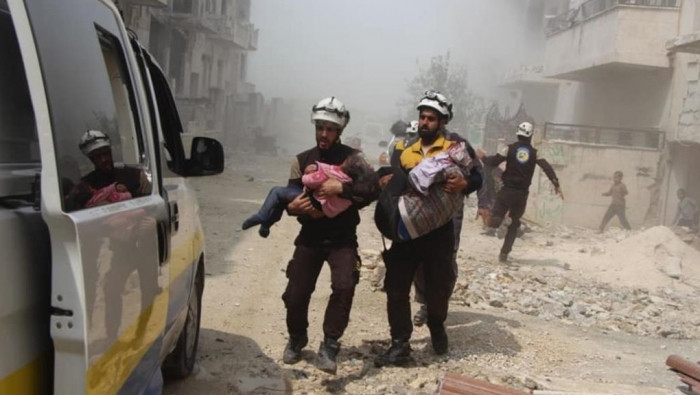 استشهاد أربعة أطفال بتفجير است...