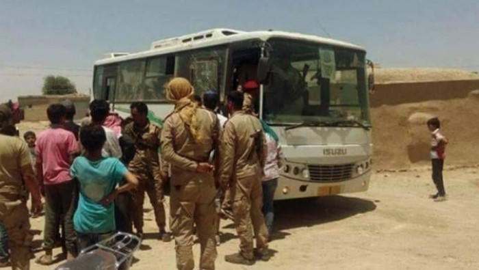 "الوحدات الكردية" تعتقل 13 شاب...