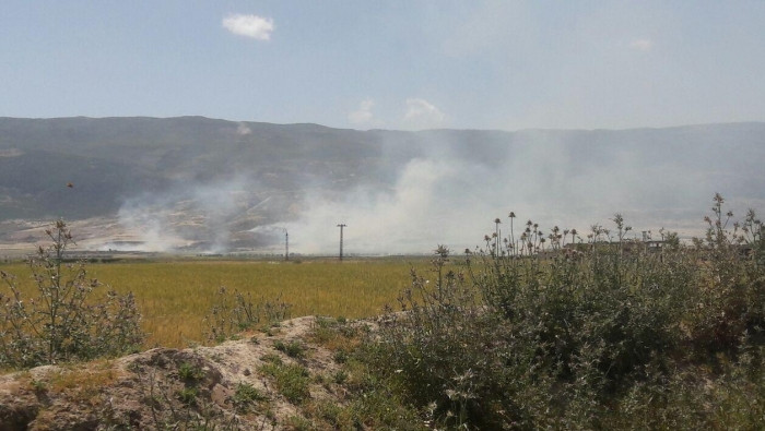 قصف النظام يحرق آلاف الدونمات...