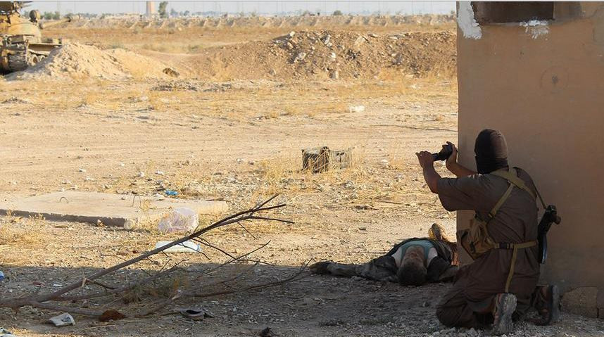 قوات سورية الديمقراطية  تسيطر...