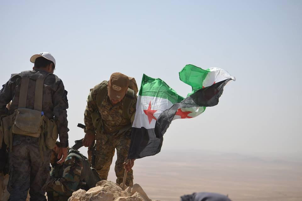 مصالحة "مؤقتة" في القلمون وروس...