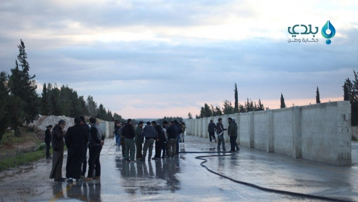 الجيش الوطني يعيد افتتاح معبر...