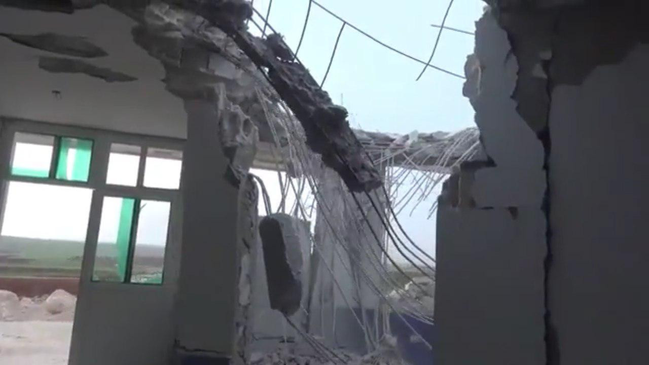 الطيران الروسي يدمّر مشفى "الج...