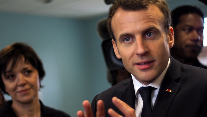 "ماكرون" يضع شرطا للمشاركة في...