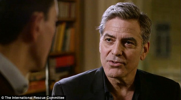 جورج كلوني ينتقد أمريكا ويذكره...