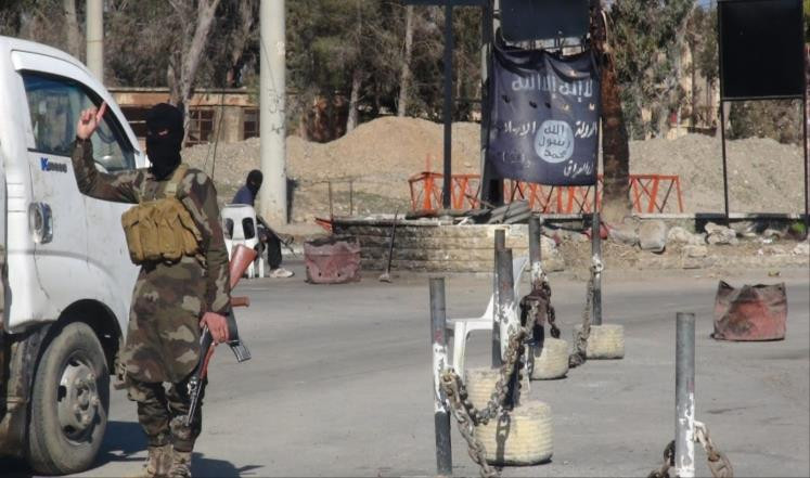 " الدولة" يقتل عدداً من جنود ا...
