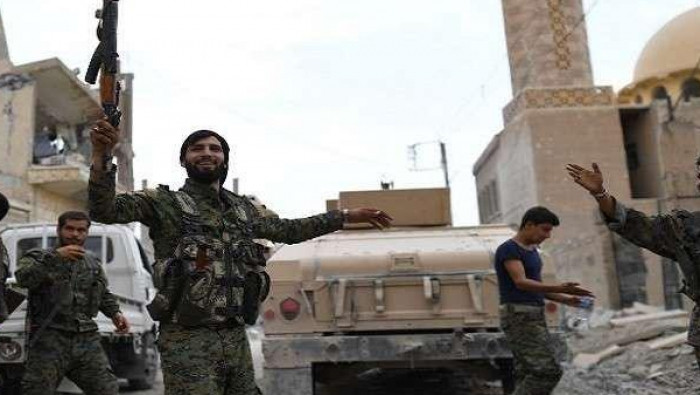 "قسد" تقتل مدنياً وتعتقل آخرين...