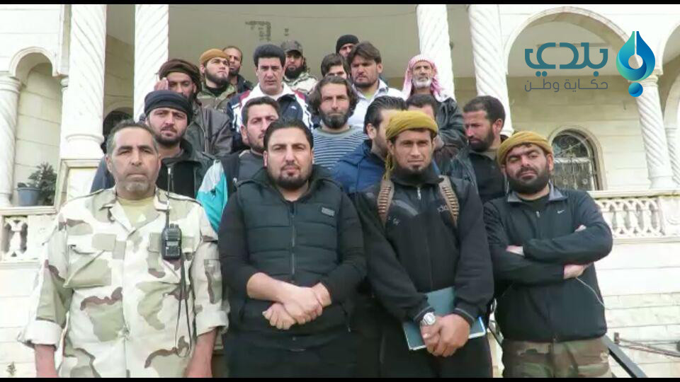 نشطاء حماة يطالبون الفصائل الع...