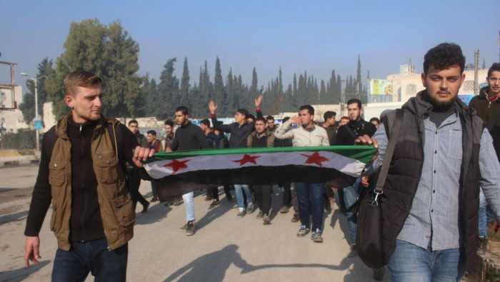 بيان لناشطي إدلب يستنهض الفصائ...