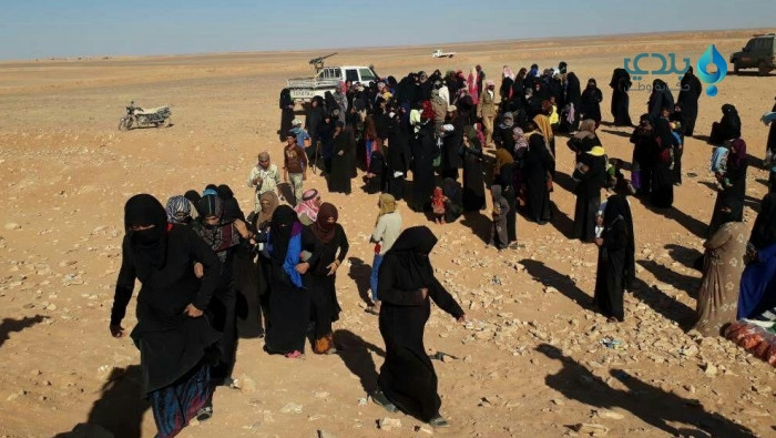 أهالي "الركبان" يشكلون هيئة تم...