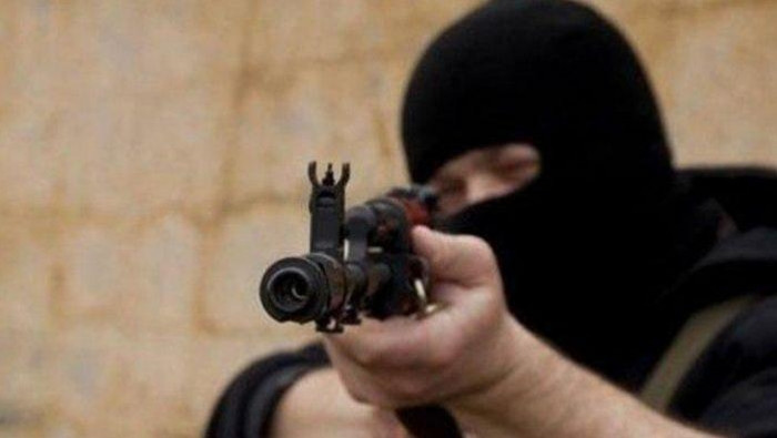 منهم قياديّ بارز.. ثلاثة قتلى...