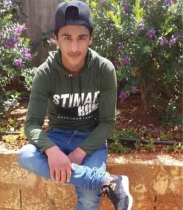 قسد تفرج عن شاب من دير الزور ب...