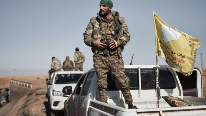 "قسد" تقول إنها ردت على القصف...