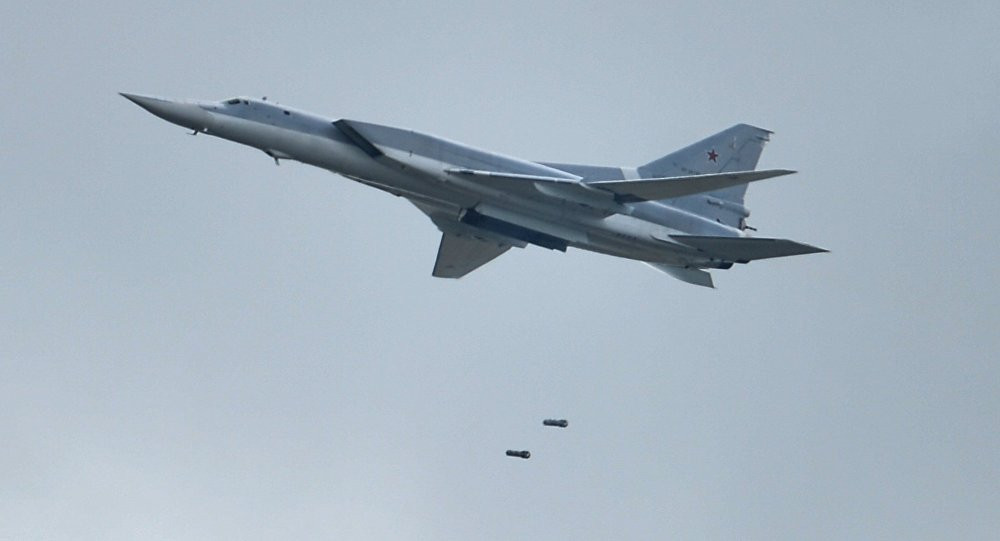 طائرات روسية تستهدف مخيمات الن...