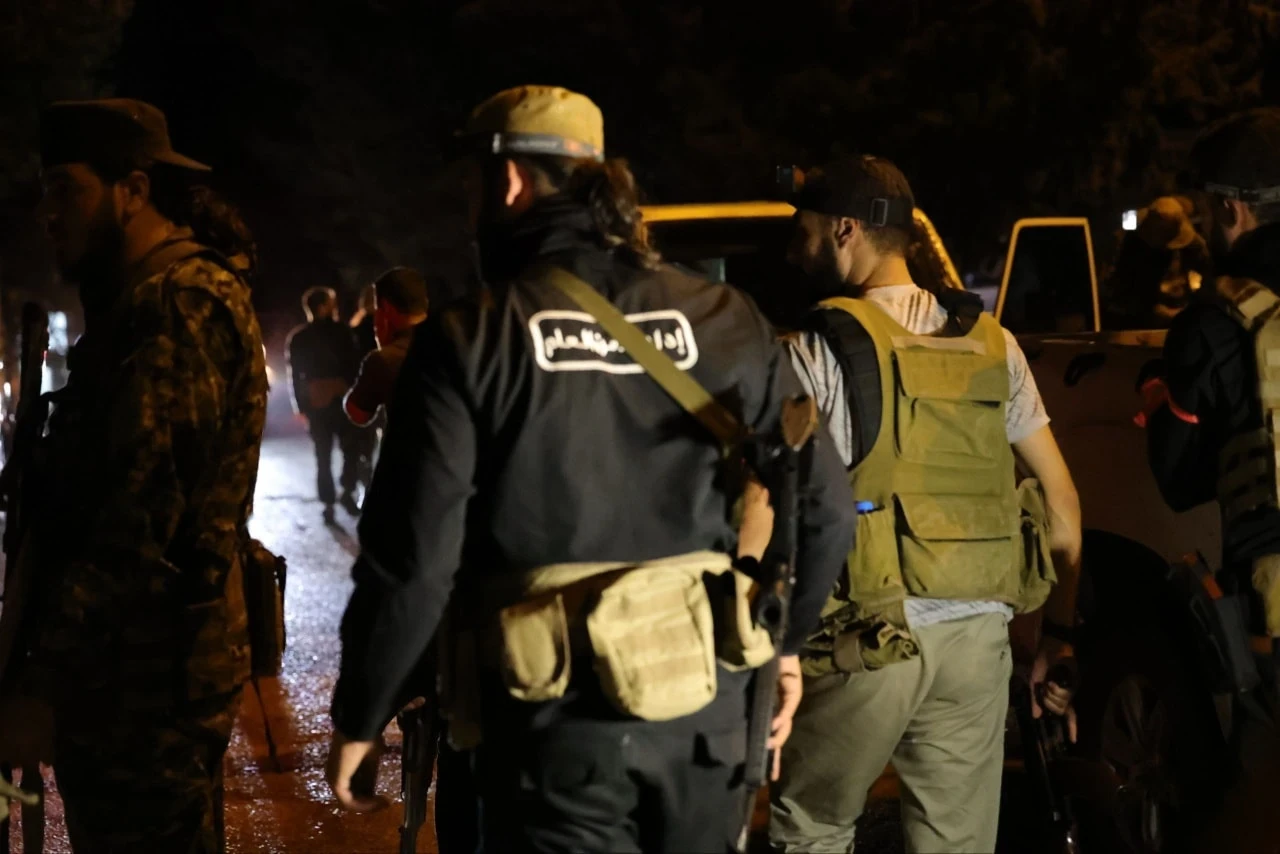 انفجار يهز حي المزة في دمشق.....