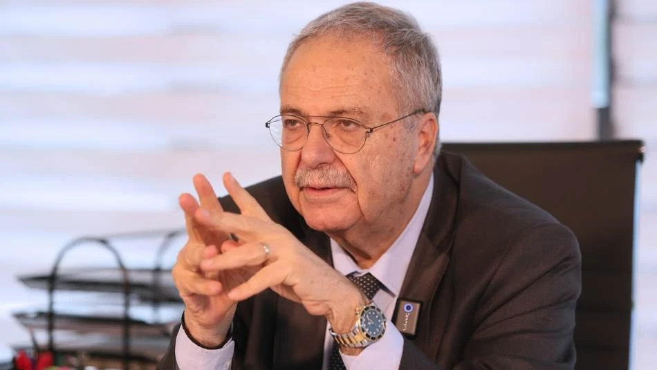 نائب رئيس الوزراء اللبناني "مت...