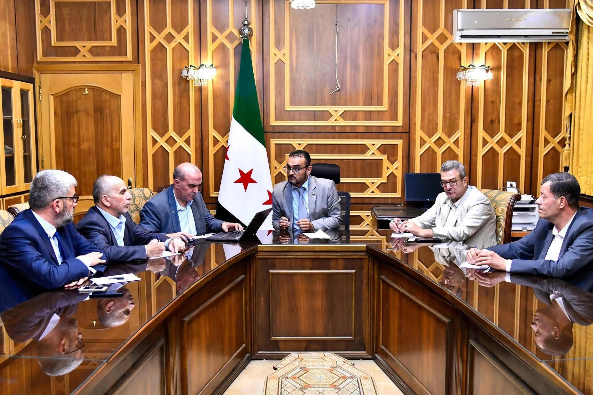 لجنة التحقيق السورية تنتقد تقر...