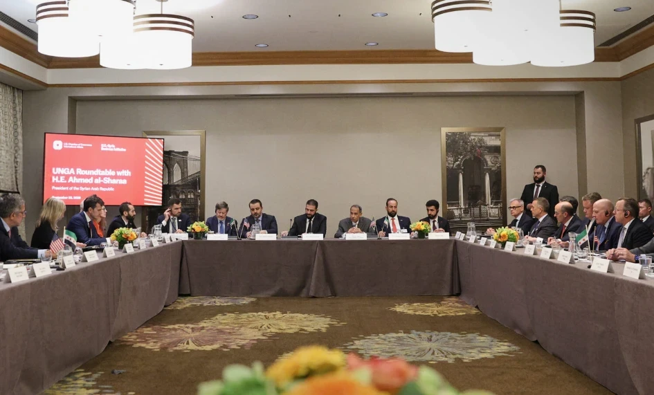 "الشرع" يجتمع في نيويورك برجال...